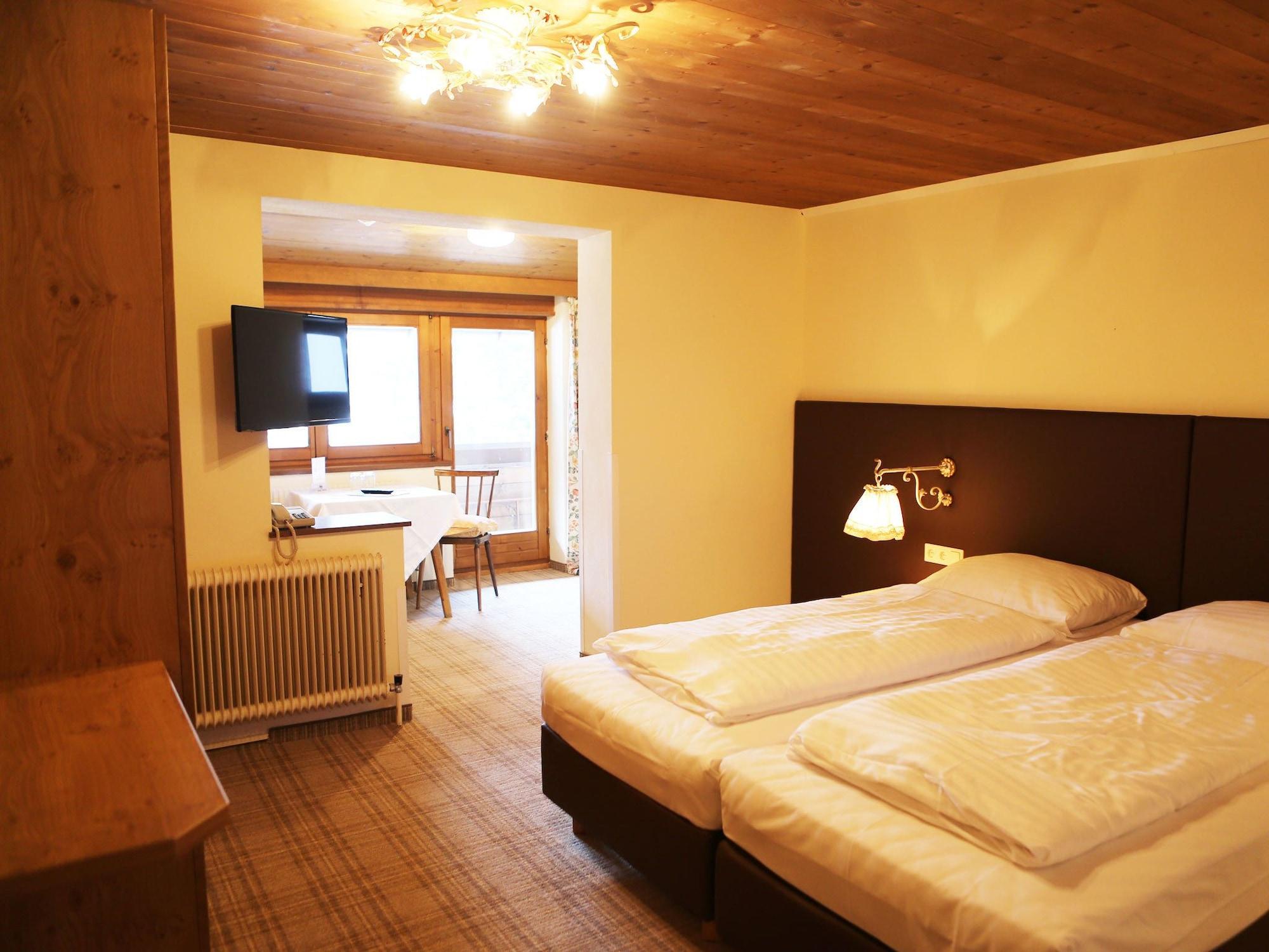Gasthof Pension Madseiterhof Tux Zewnętrze zdjęcie